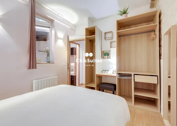 Louvre Pyramide 아파트 *