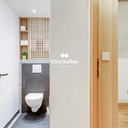 Apartament Louvre Pyramide Paryż